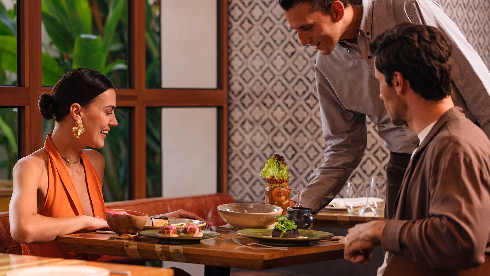 DINER CROSS HERMOSA ハモサ unico Riviera Maya's Most Delicious Flavors | Unico 20°87°